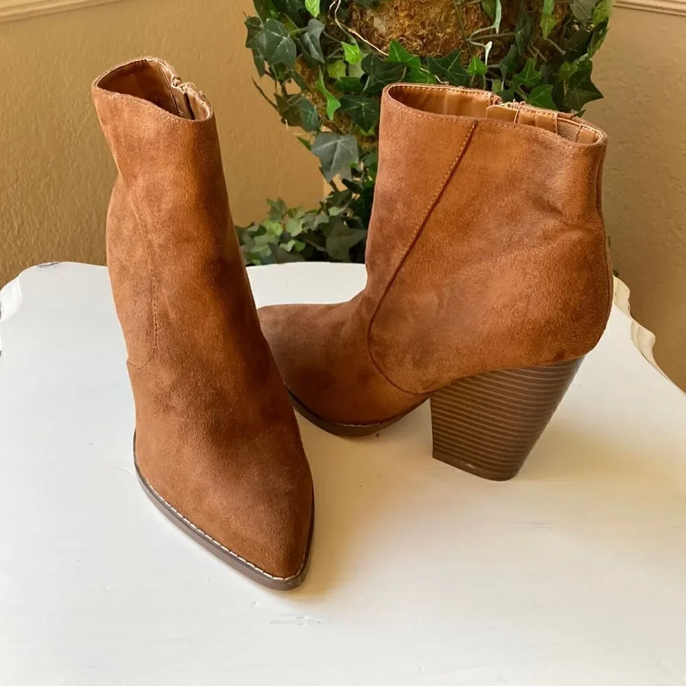 NWNB Misbehave Faux Suede Boho Western Festival Booties Size 11